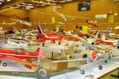 vorne: Me 163 und FW 190